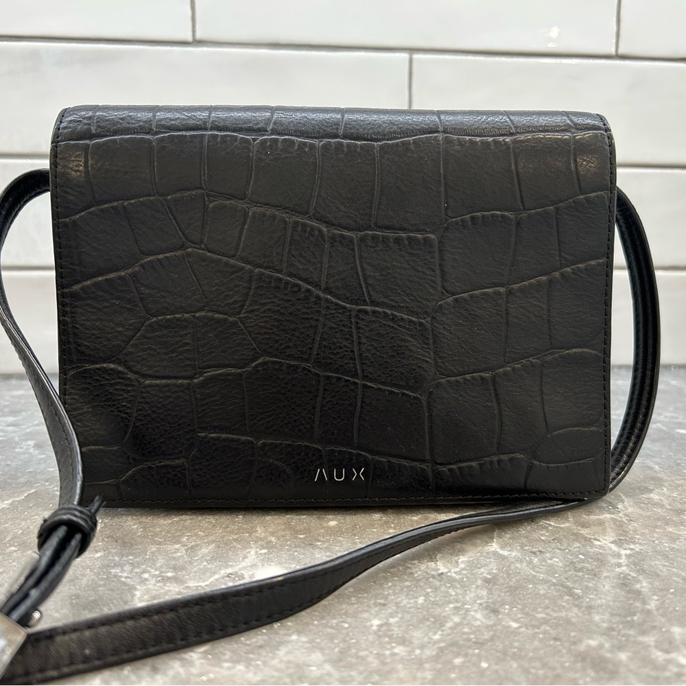 Aritzia Auxiliary Calisch Black Croc Embossed Leather Crossbody Bag.